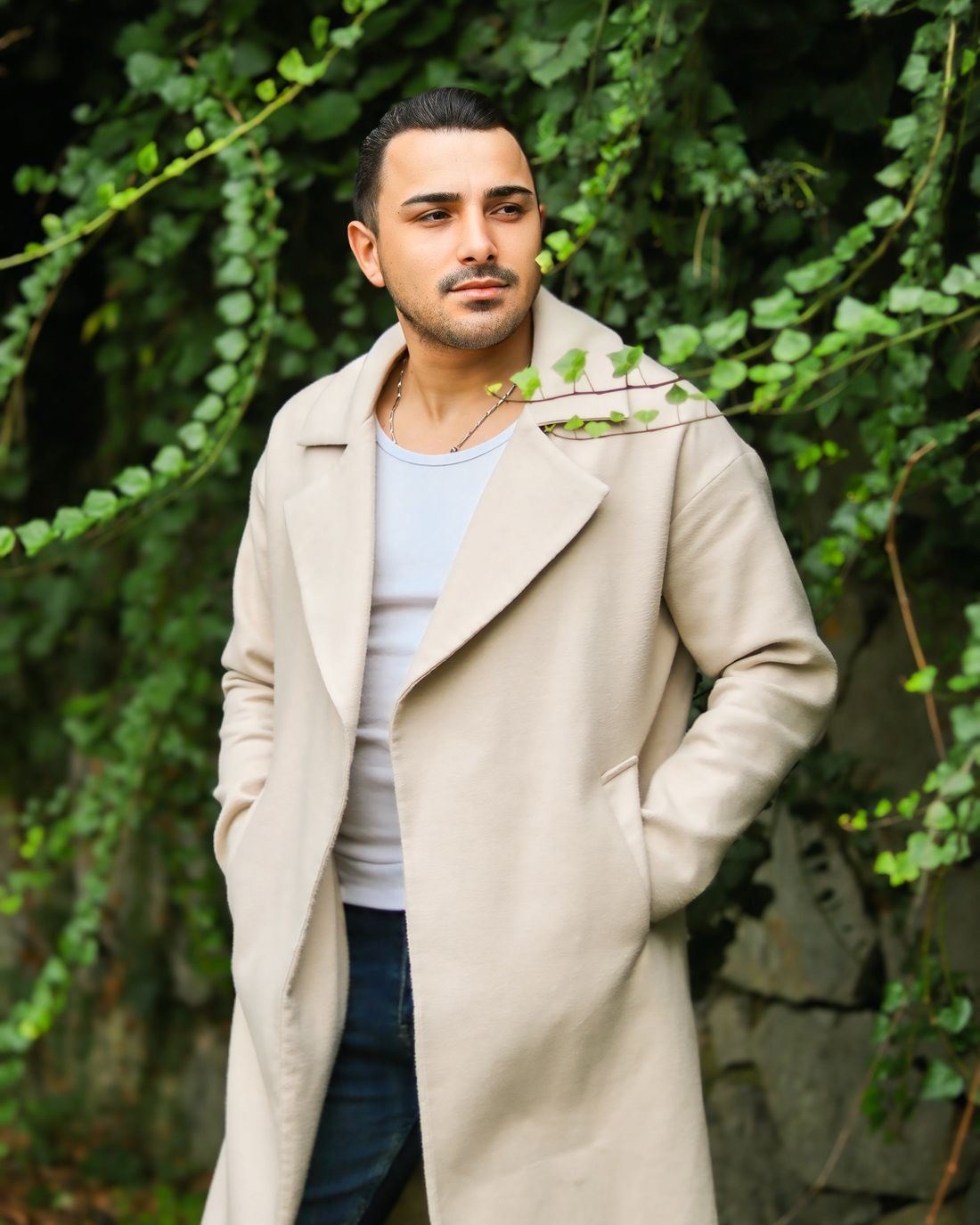 Hand-loomed pattu overcoat in undyed ivory, single-breasted